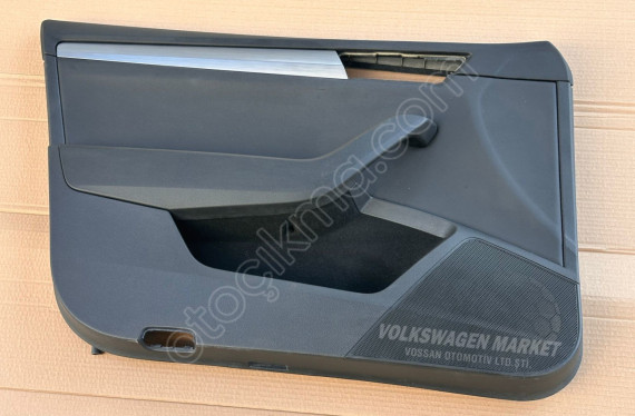 SKODA SUPERB 15-24 SOL ÖN KAPI DÖŞEMESİ (SİYAH) 3V0867011