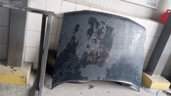 Peugeot 405 motor kaput  işlemsiz tertemiz..