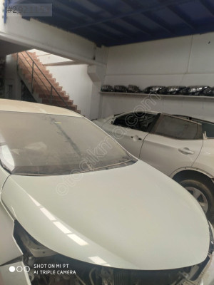 TOYOTA COROLLA İÇİN ÇIKMA KAPUT - MİL OTO PARÇALAR