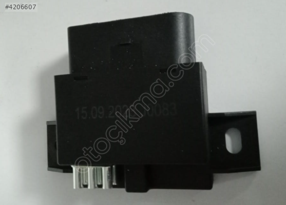 Audi A4 Q5 YAKIT BENZİN POMPA KONTROL ÜNİTESİ A4 A5 A6 Q7