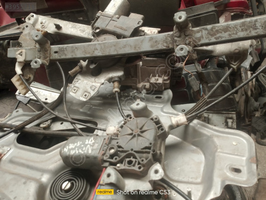 98 PRİMERA CAM KRİKO VE MOTOR
