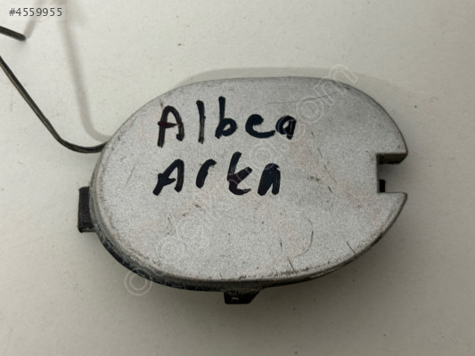 FİAT ALBEA ARKA TAMPON ÇEKİ DEMİR KAPAĞI