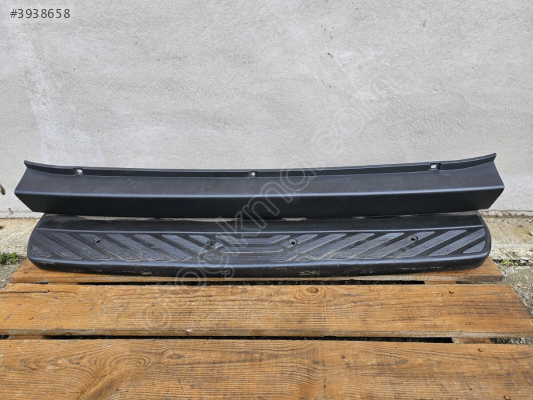MERCEDES SPRINTER ÇIKMA ORJİNAL ARKA TAMPON