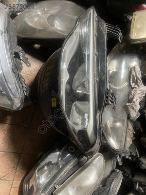 Fiat Egea sol ön far