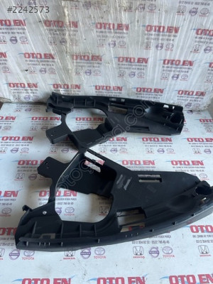 VOLVO XC60 FAR ALT BRAKETİ 2013 2018 31383885 31383886