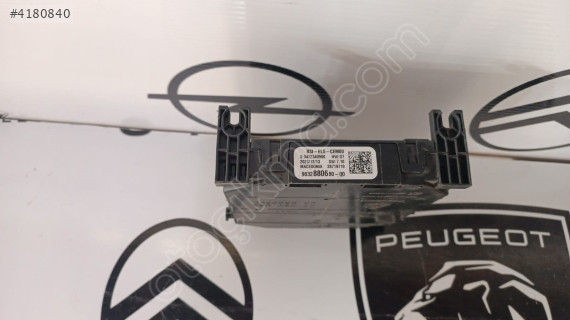 PEUGEOT 308 408 3008 RİFTER SİGORTA KUTUSU 9832880680