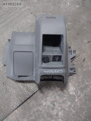 FORD TRANSİT CUSTOM 2023 ÇIKMA ORİJİNAL DİREKSİYON ALT PLASTİK