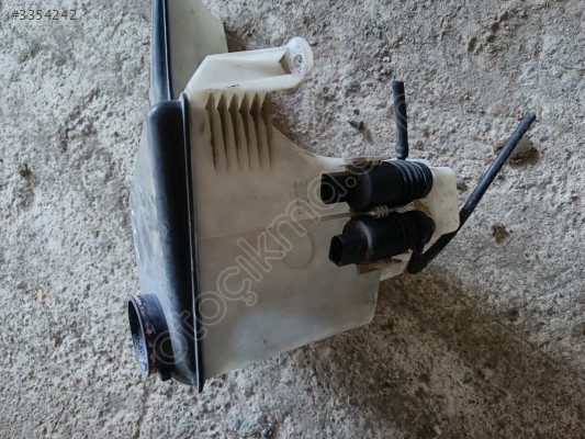 Bmw x5 e53 cam suyu bidonu orjinal çıkma