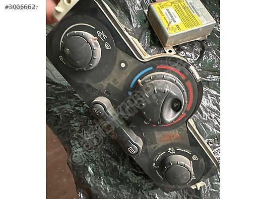 RENAULT MEGANE 2 KLİMA KONTROL PANELİ