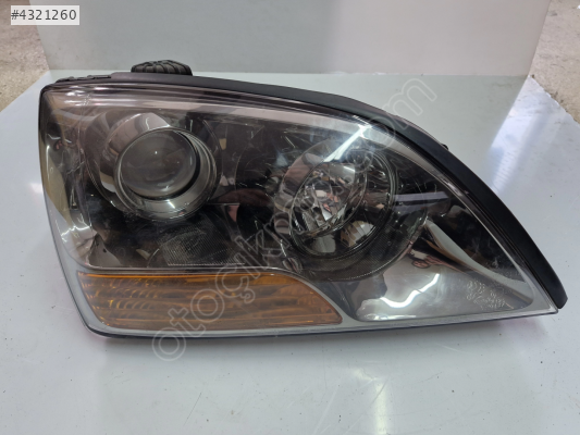 KİA SORENTO SAĞ ÖN FAR ORJİNAL 2006-2009 SIFIR AYARINDA