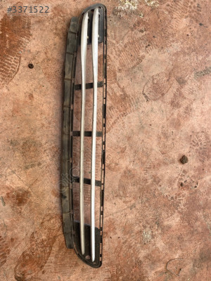 MERCEDES C220 ÖN TAMPON IZGARASI. A2038801005