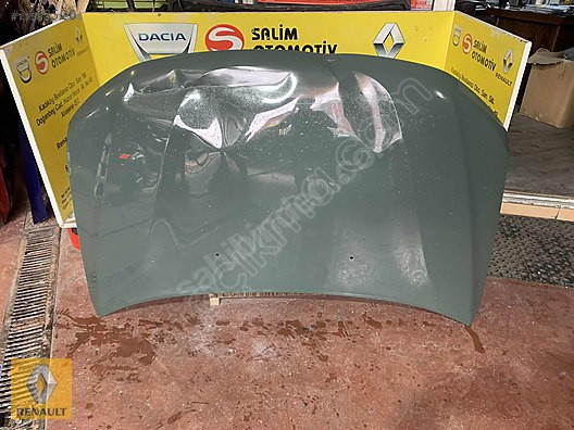 Orjinal Yeşil Dacia Duster Motor Kaputu ve Diğer Çıkma Parça