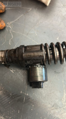 AUDİ A4 2.0TDİ BRE MOTOR ENJEKTÖR TAKIM 03G ORJİNAL ÇIKMA