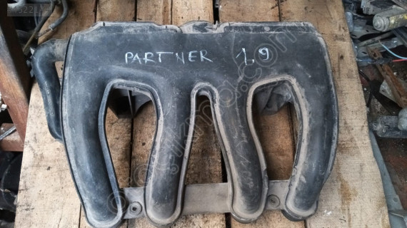 Peugeot partner 1.9 manifold