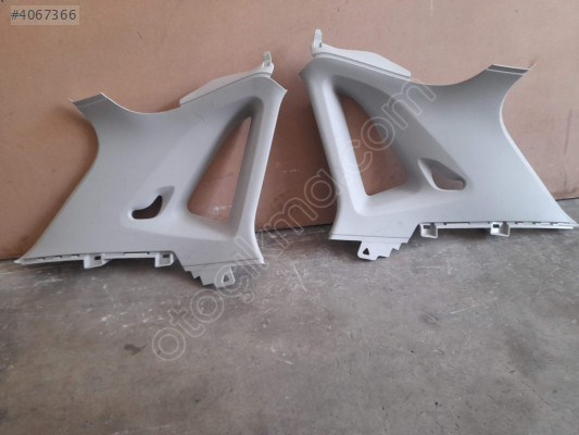 VOLKSWAGEN POLO BAGAJ YAN BAKALİTLER