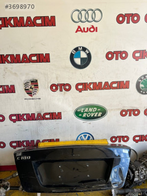 W204 Mercedes C Serisi İçin Çıkma Bagaj Kapağı