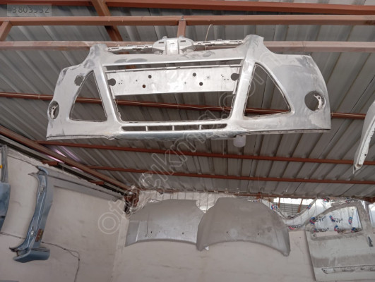 FORD FOCUS 3 ÖN TAMPON ORJİNAL ÇIKMA
