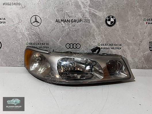 LİNCOLN TOWN CAR SAĞ FAR