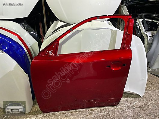 Peugeot 2008 sol ön kapı