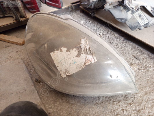 Citroen Xsara sağ ön far