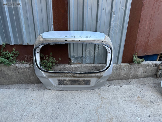 Ford Fiesta bagaj kapağı 2009-2017