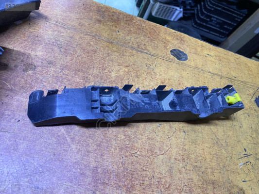 OPEL CORSA E SAĞ ARKA TAMPON BRAKETİ ÇIKMA 39002836 CANCAN OPEL