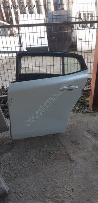 RENAULT TALİANT SOL ARKA KAPI ÇIKMA ORJİNAL