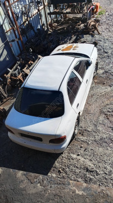 Hyundai Accent yarım arka