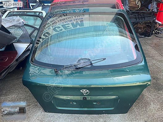 OTO CEMDEN ÇIKMA TOYOTA AVENSİS LİFTBACK BAGAJ KAPAĞI