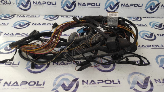 9234359 SAĞ ARKA KAPI TESİSATI BMW 730