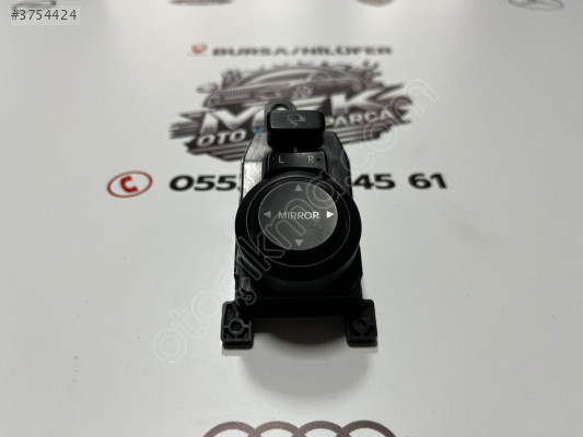 Orjinal İ20 Katlanır Ayna Ayar Düğmesi - Hyundai 202008161