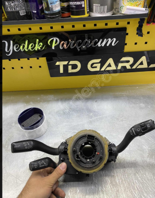 AUDİ A6 AÇI SENSÖRÜ SİNYAL KOLU 4F0953549D