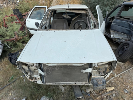 RENAULT 21 MOTOR KAPUTU BEYAZ ORJİNAL ÇIKMA TEMİZ ÜRÜN