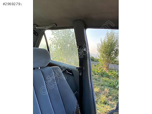W124 EMNİYET KEMER PLASTİĞİ SOL TARAF KUSURSUZ