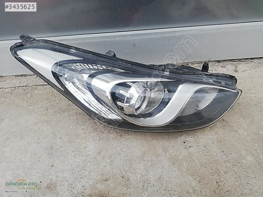 HYUNDAİ İ30 ÇIKMA ORJİNAL SAĞ FAR