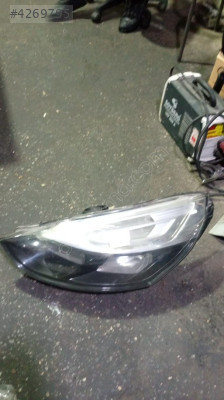 RENAULT CLİO 4 SOL ÖN FAR