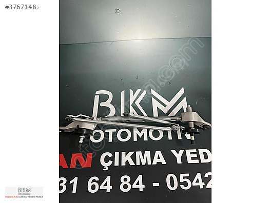 Nissan Juke Silecek İç Mekanizma