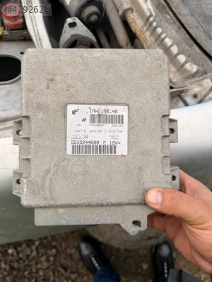 Citroën Saxo motor beyni