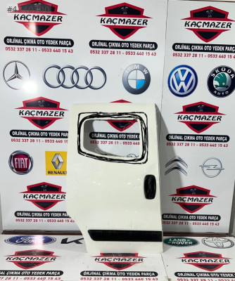 FİAT FİORİNO SAG SÜRGÜLÜ KAPI HATASIZ BOYASIZ ÇIKMA