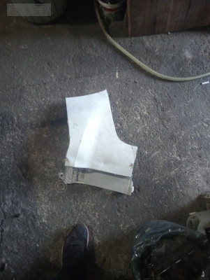 Ford Couirer 14- Sol Arka Tampon Ucu