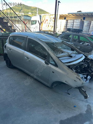OPEL CORSA D SAĞ ARKA KAPI CAMI ORJİNAL ÇIKMA