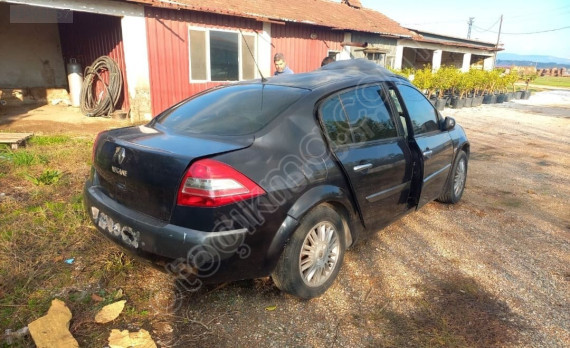 Renault Megane 2 sağ kapılar