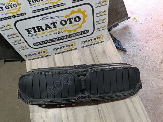 ÇIKMA 5A218F3 BMW G30 G31  PANJUR HAVA KANALI