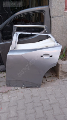 PEUGEOT 2008 ORJİNAL ÇIKMA SOL ARKA KAPI