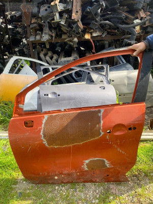 2015 Renault Captur sol ön kapı