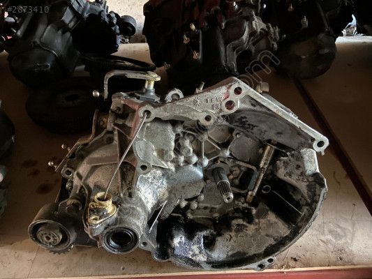 PEUGEOT  206   1.4   ÇIKMA    MANUEL  ŞANZIMAN
