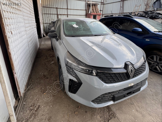 RENAULT CLİO 5 SAĞ FAR ÜNALLAR OTO ÇIKMA