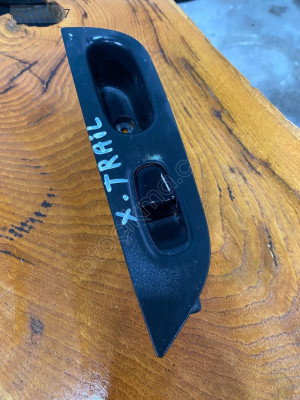 NISSAN XTRAİL SOL ARKA CAM DÜĞMESİ *ALKAN OTOMOTİV*