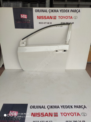 TOYOTA COROLLA Sol Ön Kapı Parçası - MİL OTO Çıkma Parçal