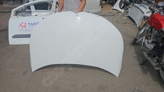 2012/2018 CİTROEN C4 BEYAZ MOTOR KAPUTU ORJINAL LOKALLİK